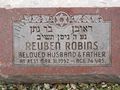 Rabinovich Reuben grave.jpg