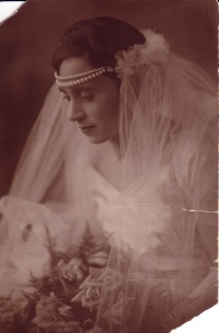 Eva moscovitz wedding.jpg